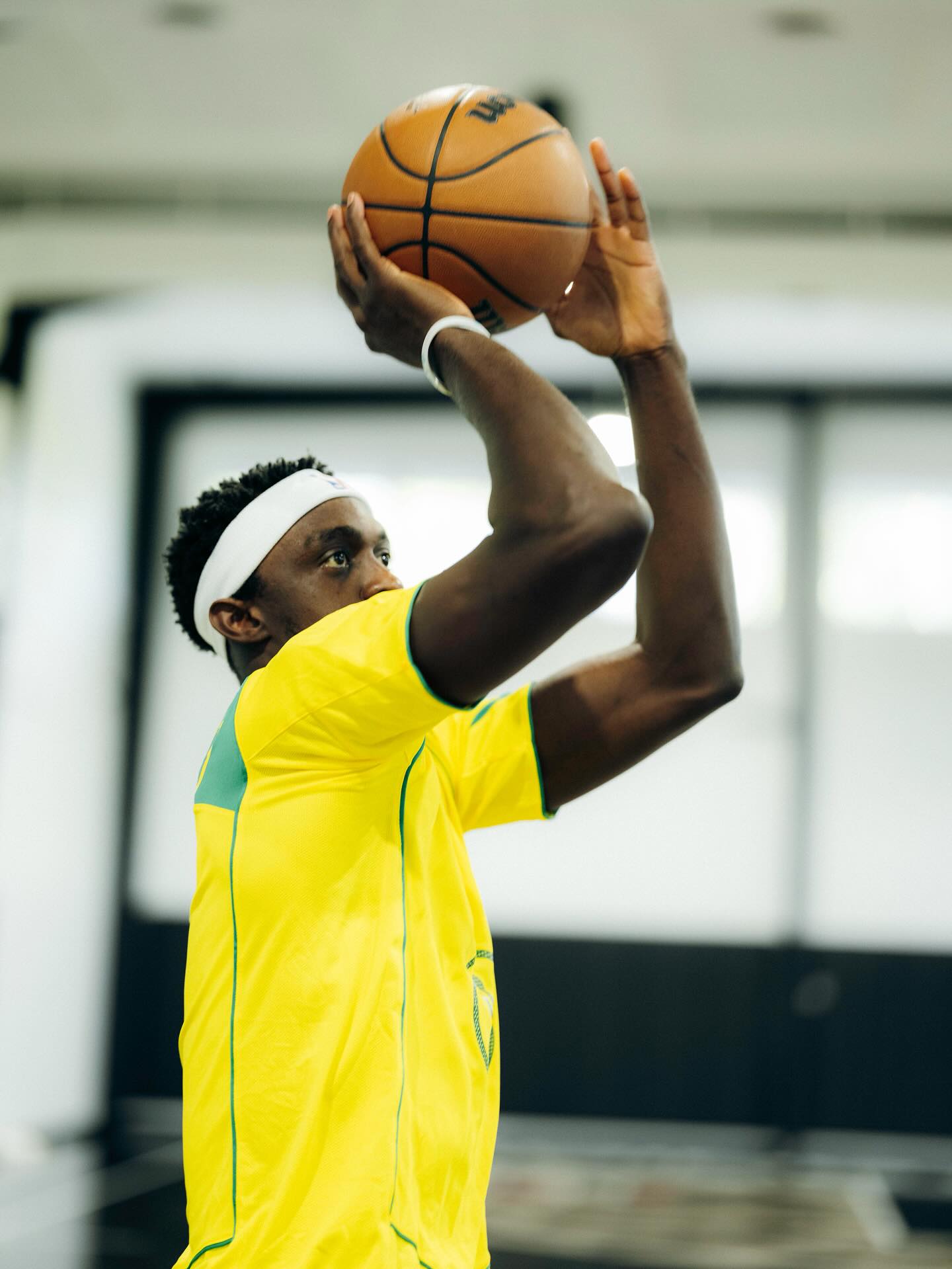 src, 尔多球衣训, img